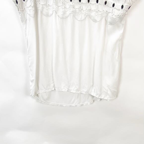LOFT Small Womens White Black Crochet Detail Pullover Top Blouse - Picture 3 of 8